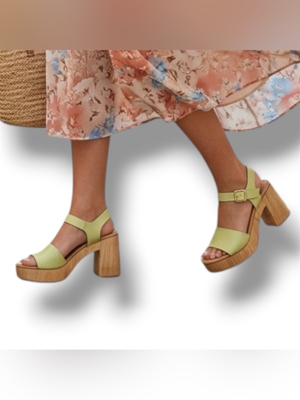 Seychelles Manila Light Green Leather Platform Heels 8.5 Italy Wood Block Sandal